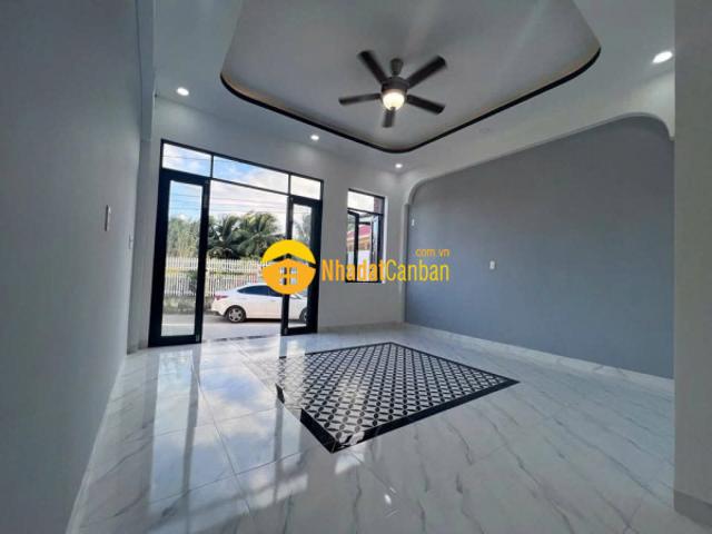 Nhà mặt phố bán