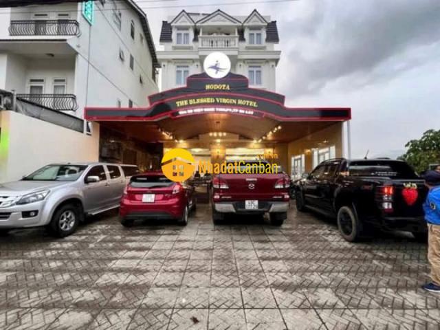 Nhà mặt phố bán