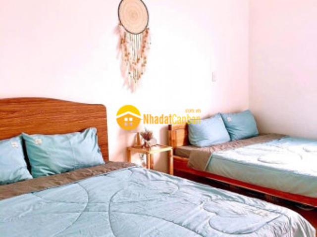 Nhà mặt phố bán
