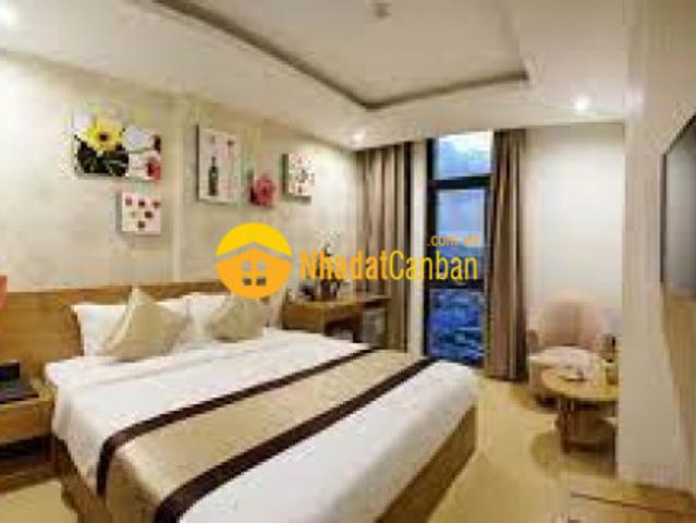 Nhà mặt phố bán