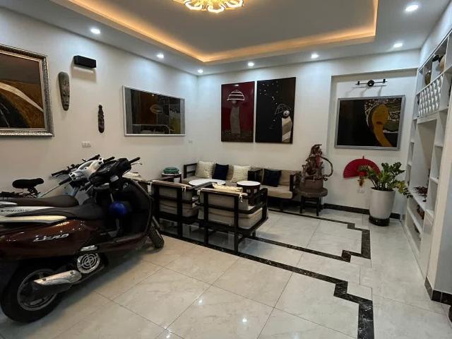 Nhà bán tại Hoàn Kiếm, Hà Nội