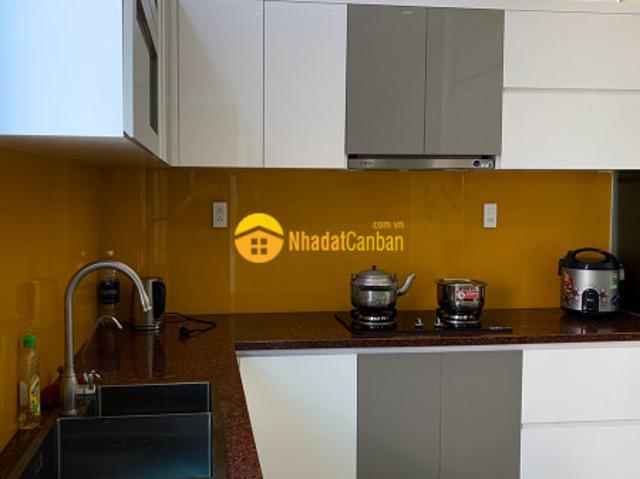 Nhà mặt phố bán