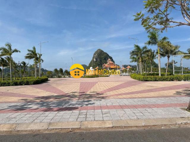 Mặt bằng bán