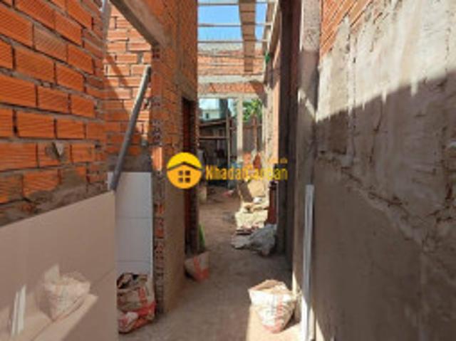 Nhà mặt phố bán