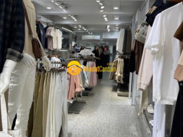 Nhà mặt phố bán