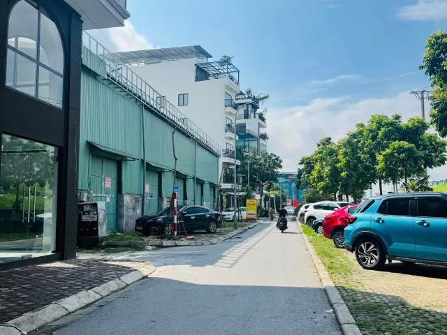 Nhà mặt phố bán tại Hoàn Kiếm, Hà Nội