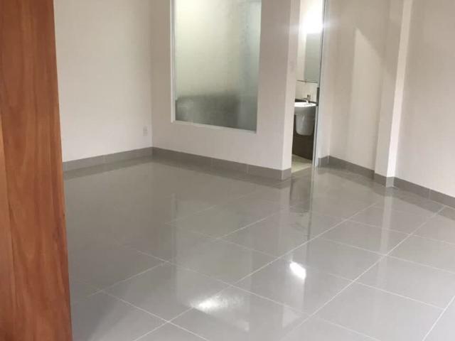 Nhà mặt phố bán