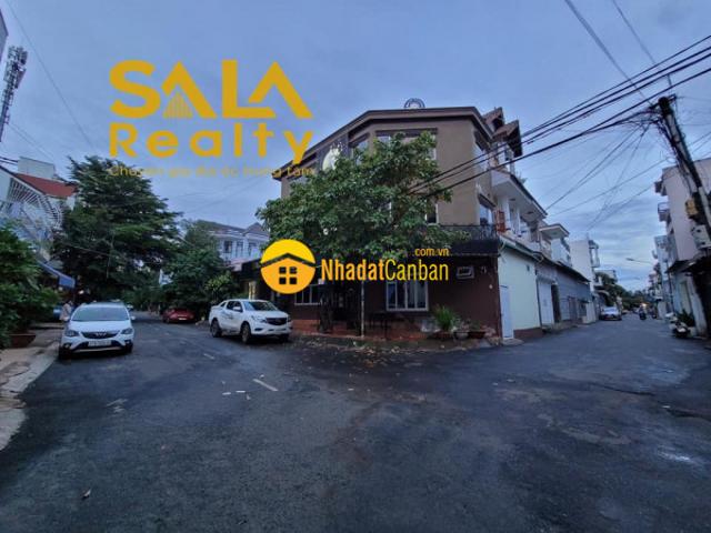 Nhà mặt phố bán