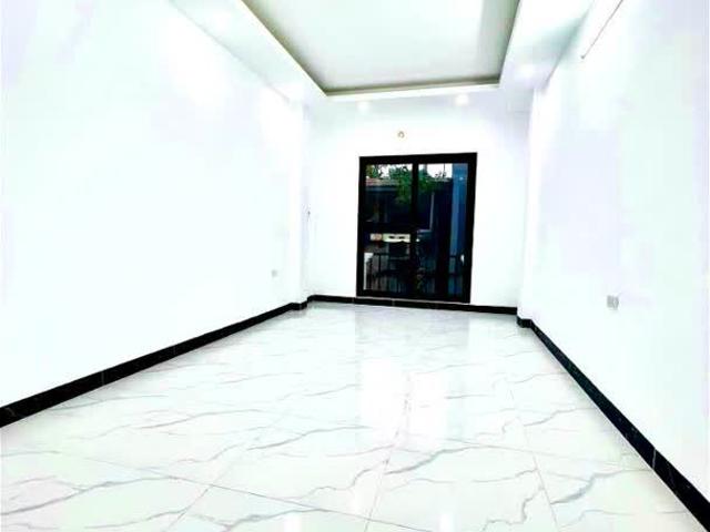 Nhà mặt phố bán tại Hoàn Kiếm, Hà Nội