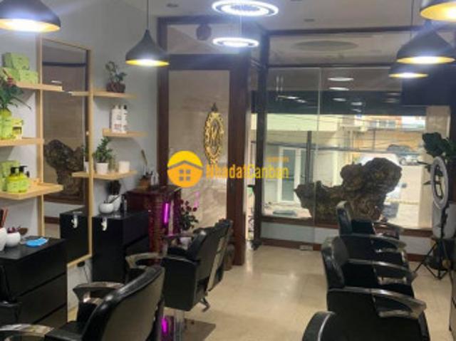 Nhà mặt phố bán
