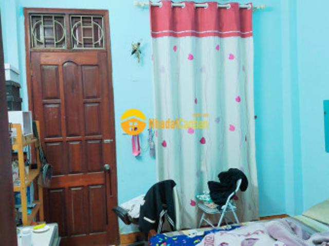 Nhà mặt phố bán