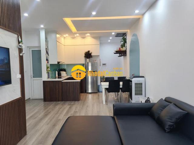 Nhà mặt phố bán