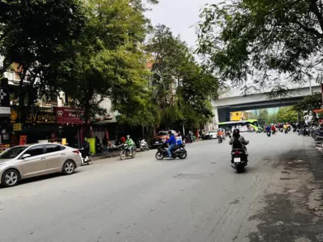 Nhà mặt phố bán tại Hoàn Kiếm, Hà Nội