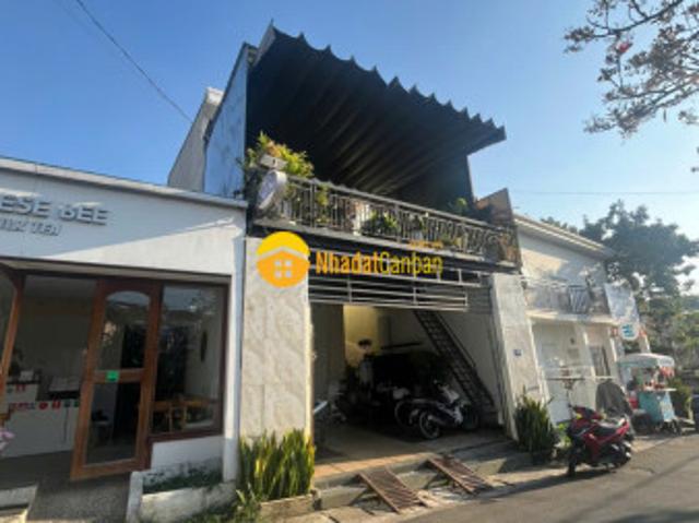 Nhà mặt phố bán