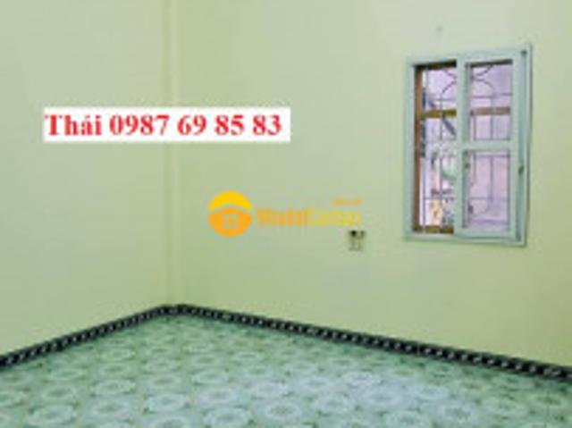 Nhà mặt phố bán