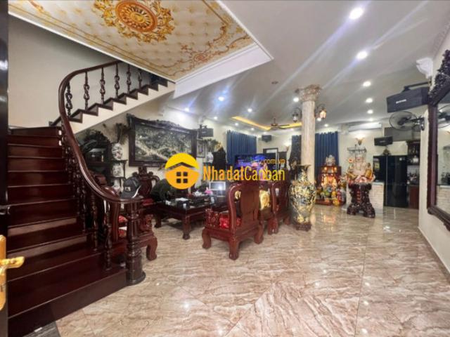 Nhà mặt phố bán