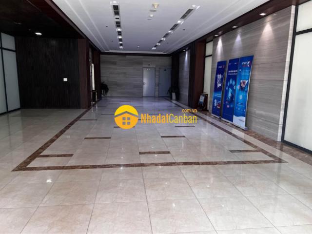 Nhà mặt phố bán