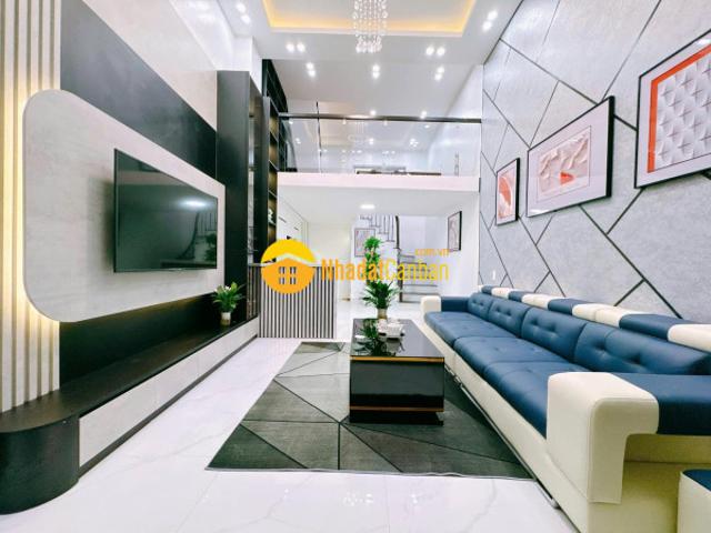 Nhà mặt phố bán