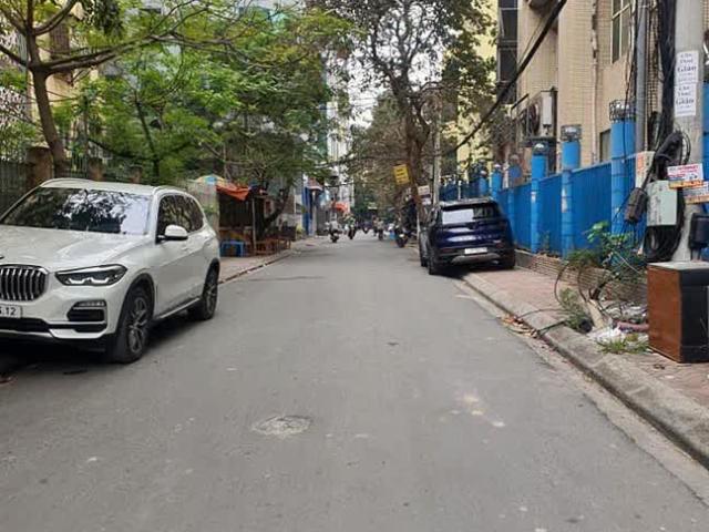 Nhà bán tại Hoàn Kiếm, Hà Nội