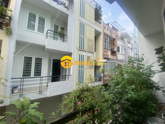 Nhà mặt phố bán