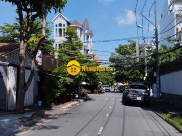 Nhà mặt phố bán