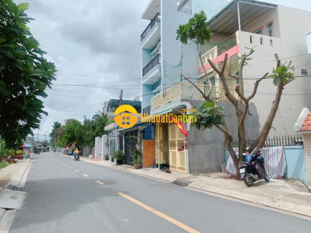 Nhà mặt phố bán