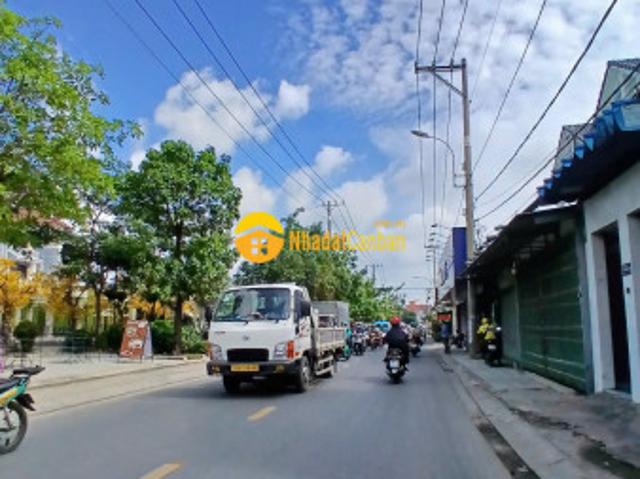 Nhà mặt phố bán