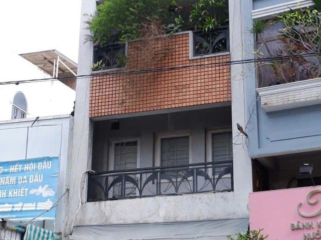 Nhà mặt phố bán