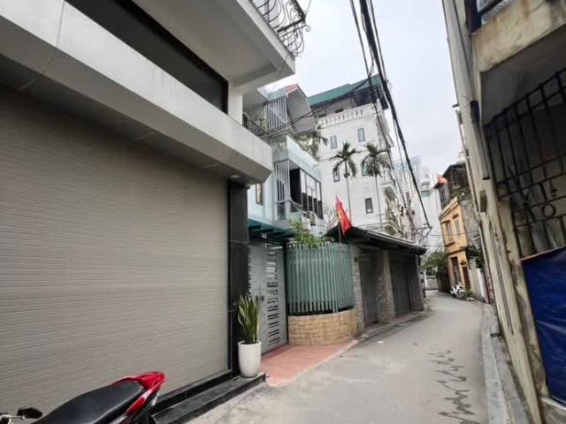 Nhà bán tại Hoàn Kiếm, Hà Nội