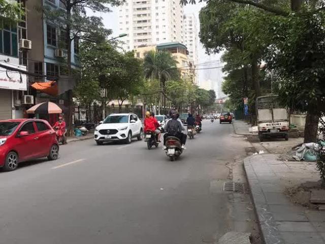 Nhà mặt phố bán tại Hoàn Kiếm, Hà Nội