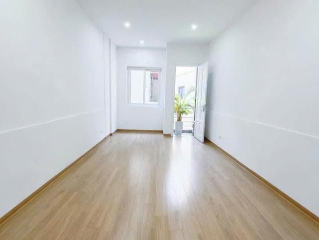 Nhà bán tại Hoàn Kiếm, Hà Nội