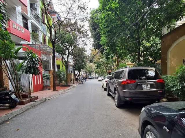 Nhà bán tại Hoàn Kiếm, Hà Nội