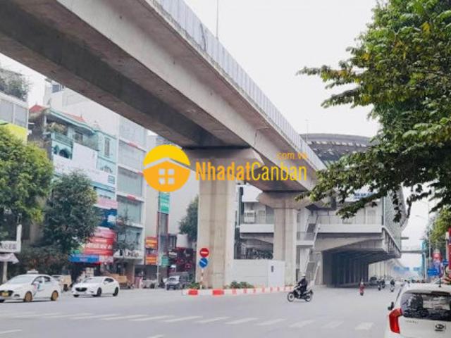 Nhà mặt phố bán