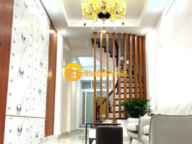 Nhà mặt phố bán