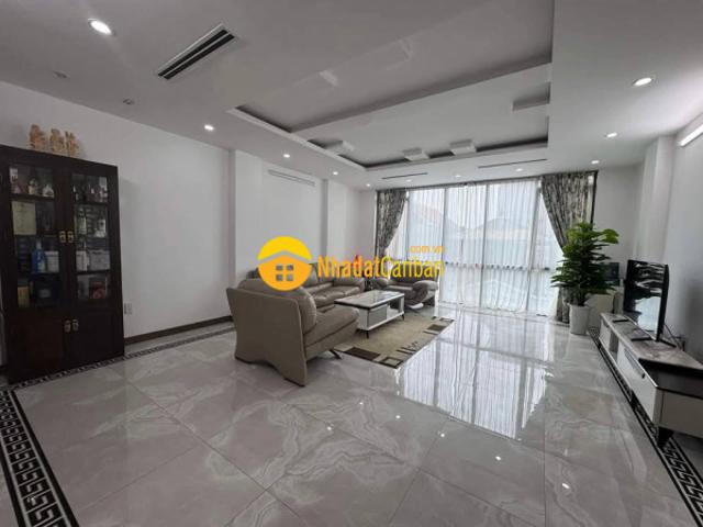 Nhà mặt phố bán