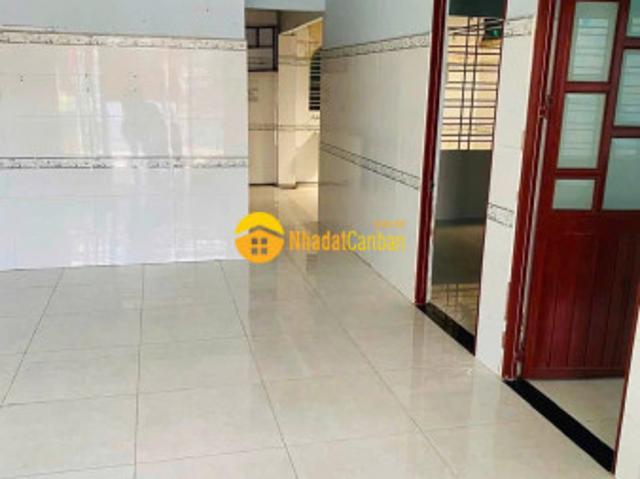 Nhà mặt phố bán