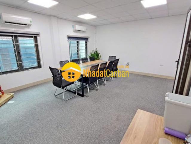 Nhà mặt phố bán