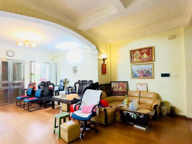 Nhà bán tại Hoàn Kiếm, Hà Nội