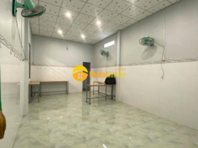 Nhà mặt phố bán