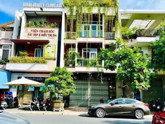 Nhà mặt phố bán tại Gia Lai