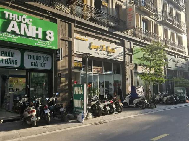 Nhà mặt phố bán tại Hoàn Kiếm, Hà Nội