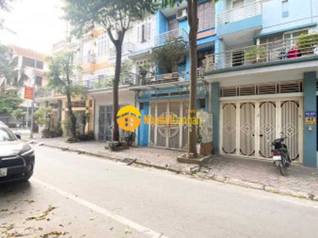 Nhà mặt phố bán