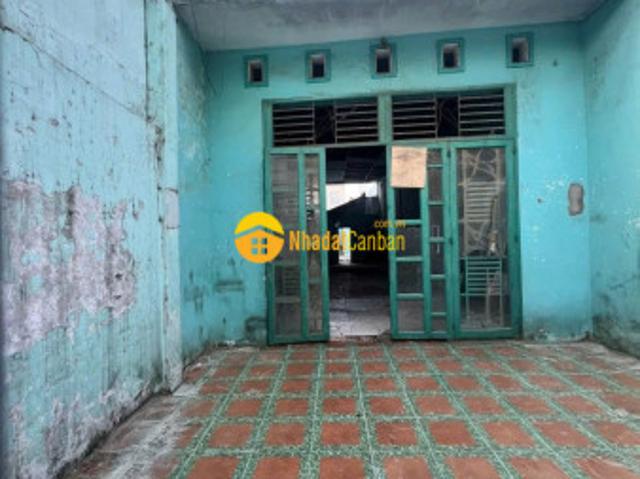 Nhà mặt phố bán
