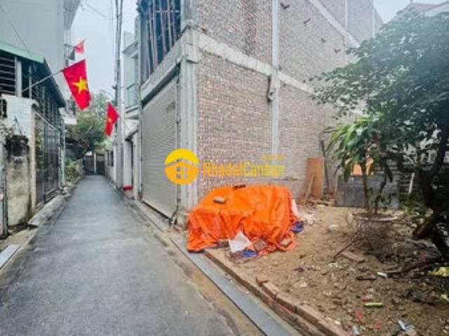 Mặt bằng bán