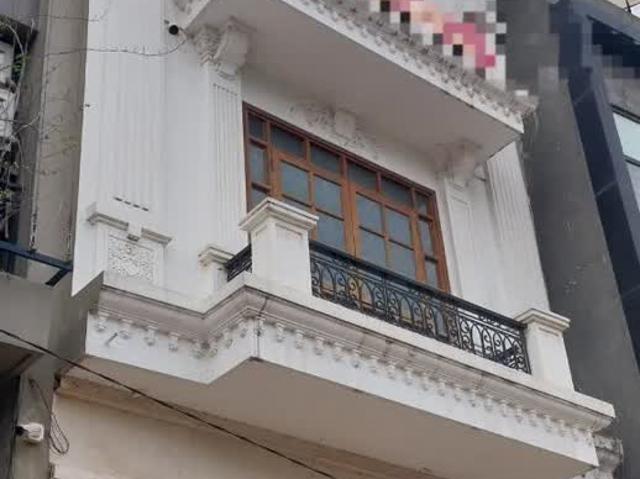 Nhà mặt phố bán tại Hoàn Kiếm, Hà Nội