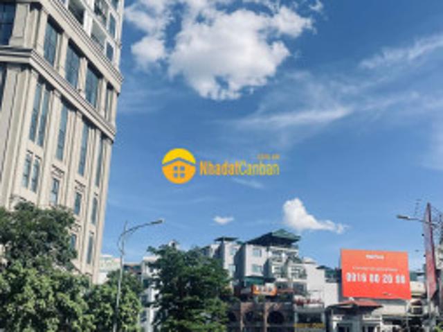 Nhà mặt phố bán