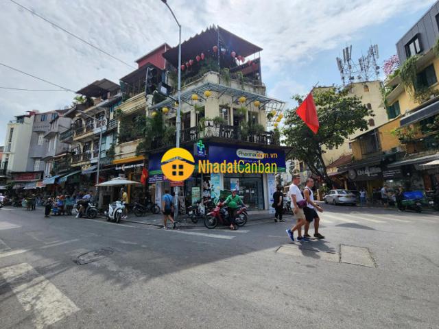 Nhà mặt phố bán