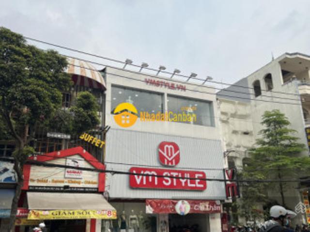 Nhà mặt phố bán