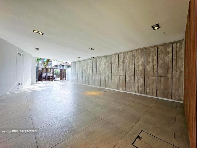 Apartment for sale in Ulu Pandan