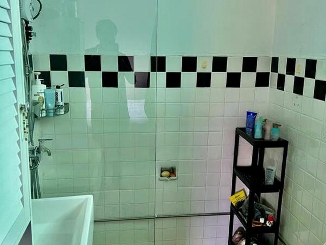 Apartment for sale in Ulu Pandan